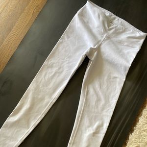 ALO Leggings in White